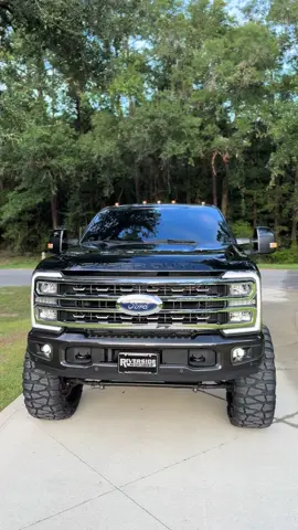 You Hate my truck cuz’ you can’t climb out it 🥱 Paint match next 🔒 #bubbatruck🌾 #grappaholics🌾 #kingranch #diesel #truck 