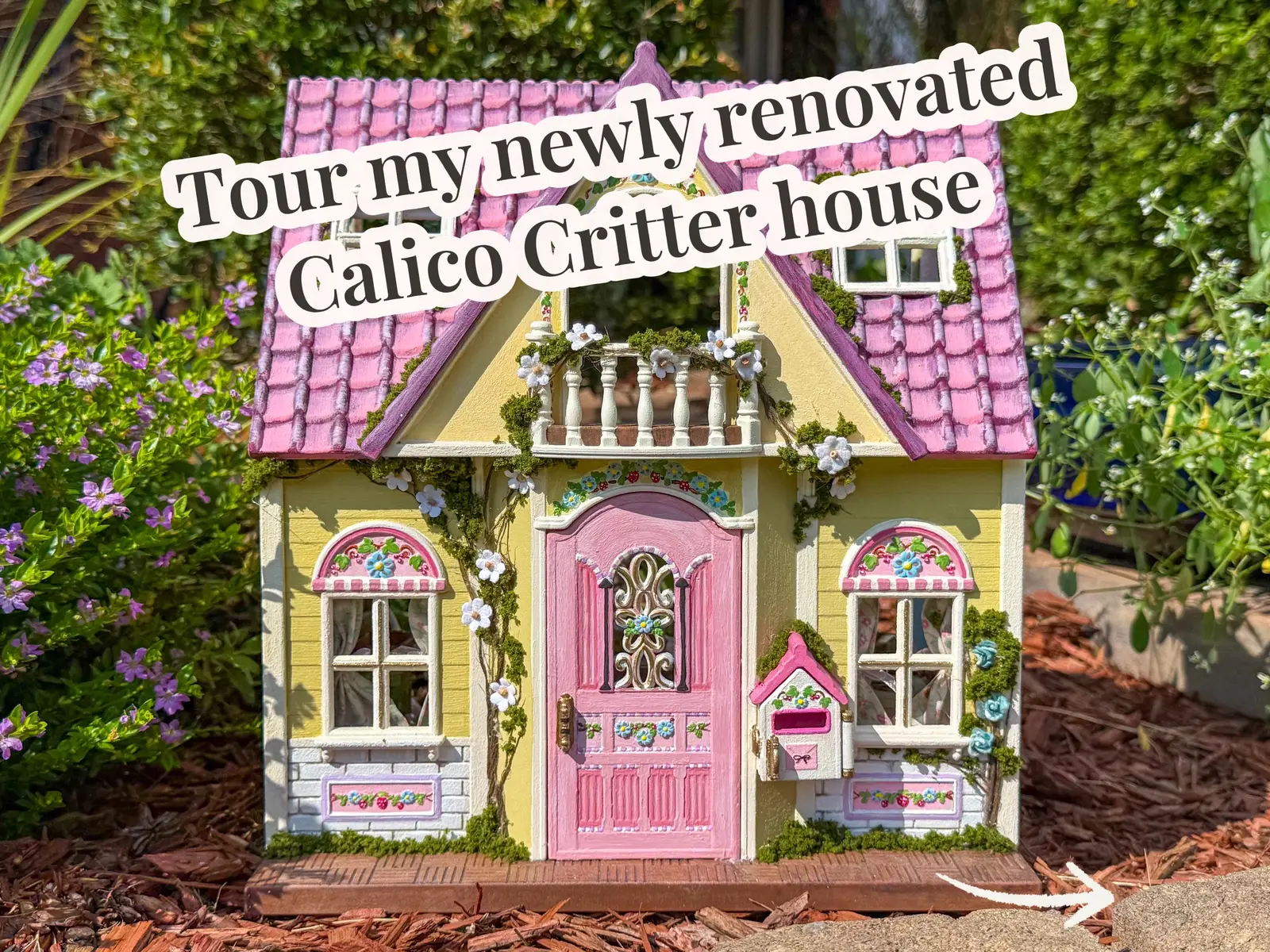 Craft therapy 🩷 the house came from @Barnes & Noble @Official Calico Critters #calicocritters #sylvanianfamilies #DIY #dollhouse 