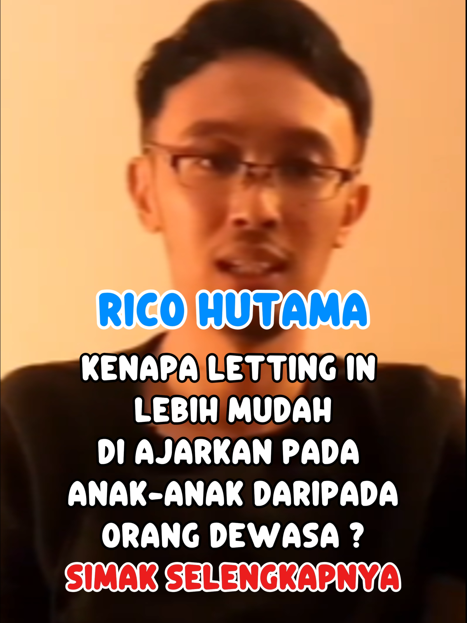 Rico Hutama - Kenapa Anak Kecil Lebih Mudah Diajarkan Kesadaran ?  👶 Anak kecil sering terlihat lebih mudah menerima hidup apa adanya, sementara orang dewasa justru penuh dengan perlawanan batin. Mengapa begitu? Karena letting in—seni menerima dan merasakan secara penuh—lebih alami bagi anak yang belum banyak terikat oleh pola pikir, ego, dan trauma. Di video ini akan dibahas: ✨ Mengapa anak-anak lebih terbuka dalam menerima pengalaman ✨ Hambatan utama orang dewasa dalam mempraktikkan letting in ✨ Cara belajar kembali dari kesederhanaan hati seorang anak 🌱 Ketika kita mampu melepaskan kerumitan pikiran, letting in pun menjadi mudah—dan kedamaian kembali hadir secara alami. #kesadaran #motivasi #ngajiroso #spritual #terbaru #makrifatullah #reels #bersejiwa #ricohutama #fyp #fy #tanpapintu #lettingin #lettinggo