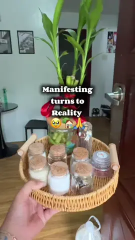 Hi love! 💛 Pray, Trust Him, Work for it. 🥰 you know how powerful He is. 🙏 Soon, ikaw naman ang titira sa sarili mong bahay! 🏡🥹 #glassbottle #bottle #movingin #rituals #nomoresanaall 