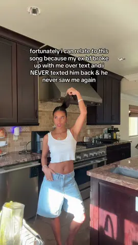 once you lose me, you’ll never hear from me again 😝 my plan was to break up with him but he refused to see me so he broke up with me over text & he NEVER heard back from me again 💅🏽💅🏽😎