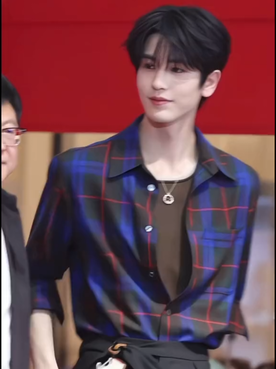 gửi một chút cute🥰 #truonglanghach #belle #dexuatxuhuong #sukien #visual 
