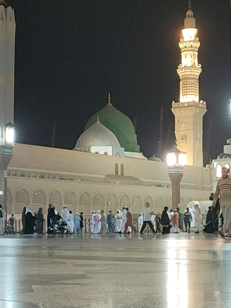 يا حبيبى يا رسول اللّٰه 