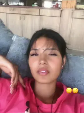 Wakka lagdo sansar dikka lagdo din 😞#pyfツ #sindhupalchok 