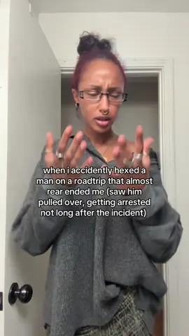 yall..i have a headache… because i have powers! i have serious powers within me (pls someone understand this tiktok sound..) #fyp #witchtok #fypシ 