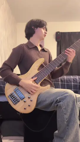 INTRO Morena BASS Cover🙏🏻🔥 #pesopluma #RegionalMexicano #explorepage #musicamexicana #corridos 