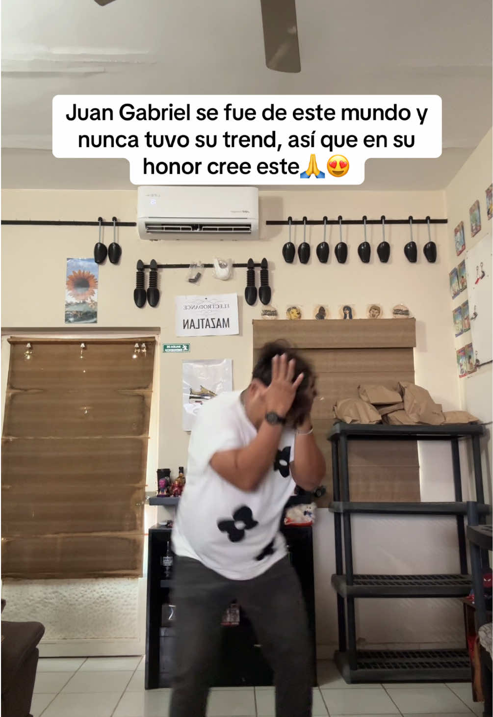 En honor al gran divo🙏 #juangabriel #querida #eldivodejuarez #humor #trend 