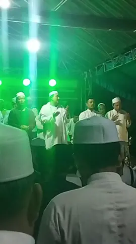 jika puncak mencintai adalah mengikhlaskan maka puncak kerinduan adalah Mahalul Qiyam”. #mahalulqiyam🤲  #habibumarbinmuhdoralhadad  #majelisannurlampung 