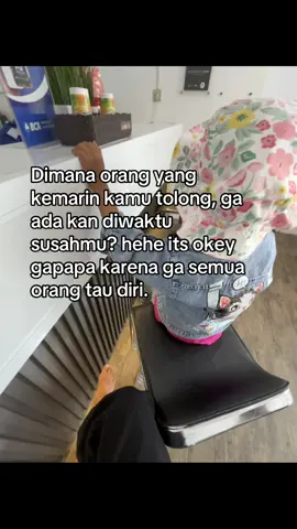 ga pernah nyesel baik sm orang tp suka sedih aja kalau orang lain susah kita tolong tp kalau kita susah bingung mau minta tolong siapa #fyppppppppppppppppppppppp 