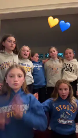 @Annie💗@Allie_101 SCOUTS