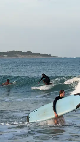Elephant Rock, Arugam Bay 🏄🏾‍♂️ #srilanka #arugambay #elephantrock #elephantrockarugambay #arugambaysurf @Dylan 