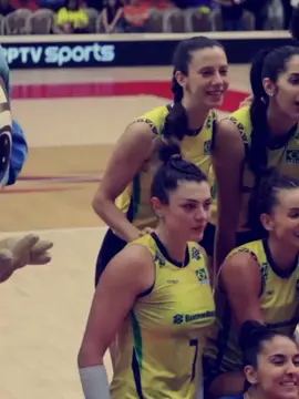 Minhas meninas!!!! Eu acredito no pontecial de vocês e vou continuar torcendo por vocês independente do que acontecer no jogo do dia 06/09/2025.  Vocês são incríveis!!!! . . . . #foryou #voleibolfemenino #voleibrasil #voleibol #volei 