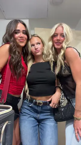 @Allison @avery #fyp