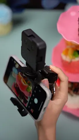 We don’t need camera ,just spend 10.99 selfie stick can make shooting be more professional ! #tiktokmademebuyit #4in1selfiestick #minitripod #shooting #girl 