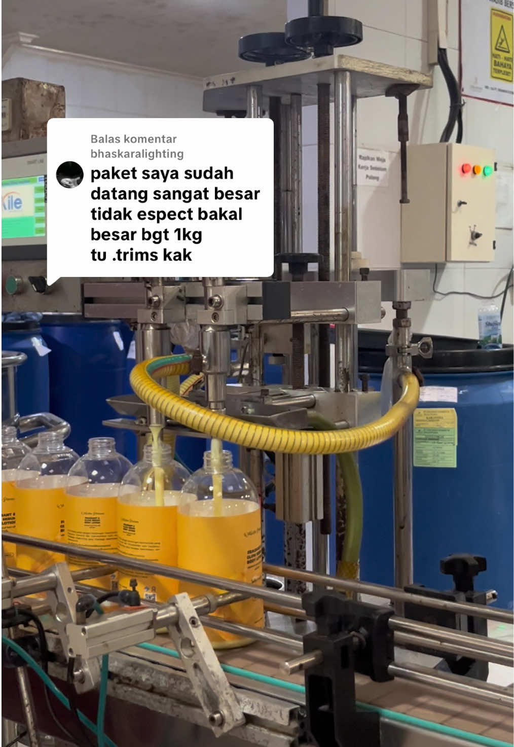Membalas @bhaskaralighting buruan order lagi promo di keranjang kuning #promogajian #gajiansale #guncang99sale #guncang99 #lotionthailandbpom 
