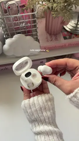 new earphone 💫🥰 #earphones #earbuds #earbudswireless #earpods #wirelessearphone #fyp #trending #viral 