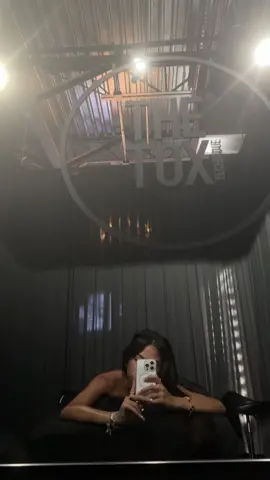 thank you @The Tox Technique for having me! Book that body sculpting treatment , this is your sign🤍