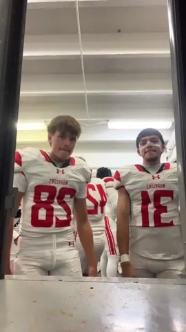 i guess we won #kickersiguess  @ar3llano 