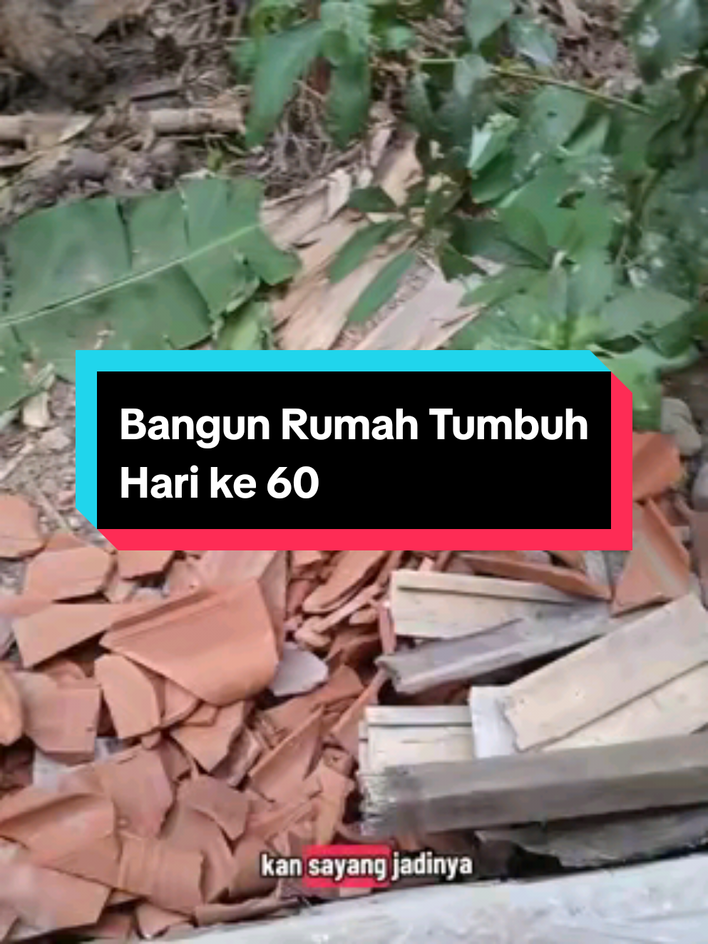 Jangan salah faham dulu guys.. 🤭😅 Alhamdulillah sudah naik atap progres hari ke 60 teman-teman 🥰🙏 #likalikubangunrumah #rumahimpian #masyaallahtabarakkallah #rumahminimalis #fyp 