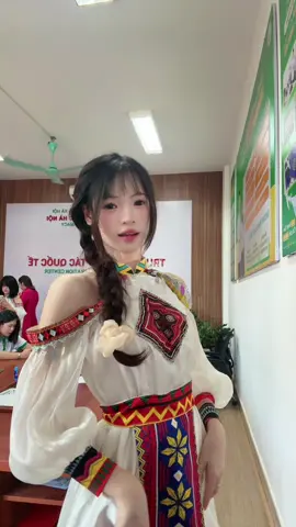 Tối nay em rảnh🫰🏻 #xuhuong #dantocvietnam #banlangyeuoiemdoiphothi 