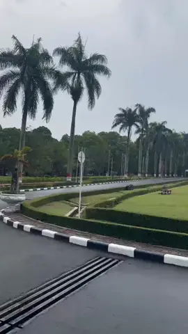 IPDN will always have a special place in my heart and will always be my dream campus❤️ #ipdn#ipdnjatinangor#praja#prajaipdn#cagur#sekdin#capragur#fyp#4u 