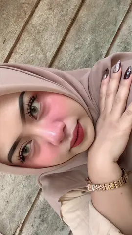 cakep bgt ih soflensnyaa😫