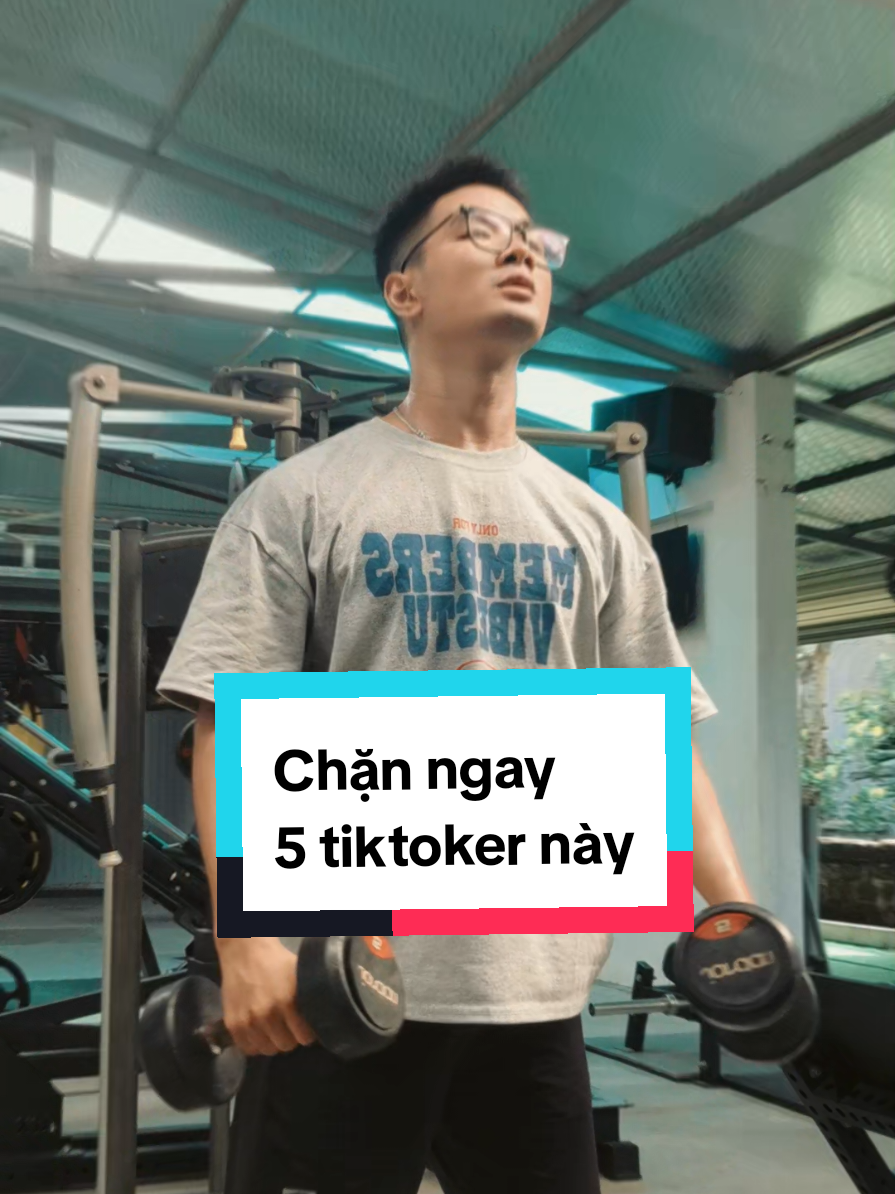 Tí thì tạch! Sợ quá, sợ quá phải chặn thôi #hungstrongmen #chamsoctoc #LearnOnTikTok #testosterone #rungtoc 