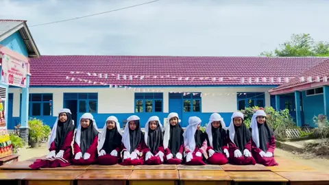 penampilan Tari Kreasi dalam Rangka Memperingati Maulid Nabi Muhammad SAW.  oleh Siswi SDN 13 Pendopo.  ib @Al Hajj Yusuf Mosque  #tarikreasi #arabian #sdn13pendopo #fyppppppppppppppppppppppp 