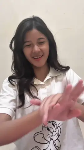 📍Body Serum Pencerah dan gabikin abu-abu 💞 @Benings Clinic Sby Official  #beningsindonesia #beningsclinicsurabaya #glowingtanpapanik #bodyserumbenings #bodyserum 