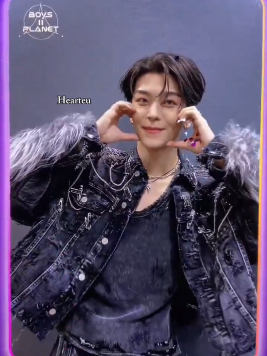 The secret of winning is the people who believe in Xinlong. Let's keep voting for him!🥹💖 #xinlong #hexinlong #boys2planet #boystory 