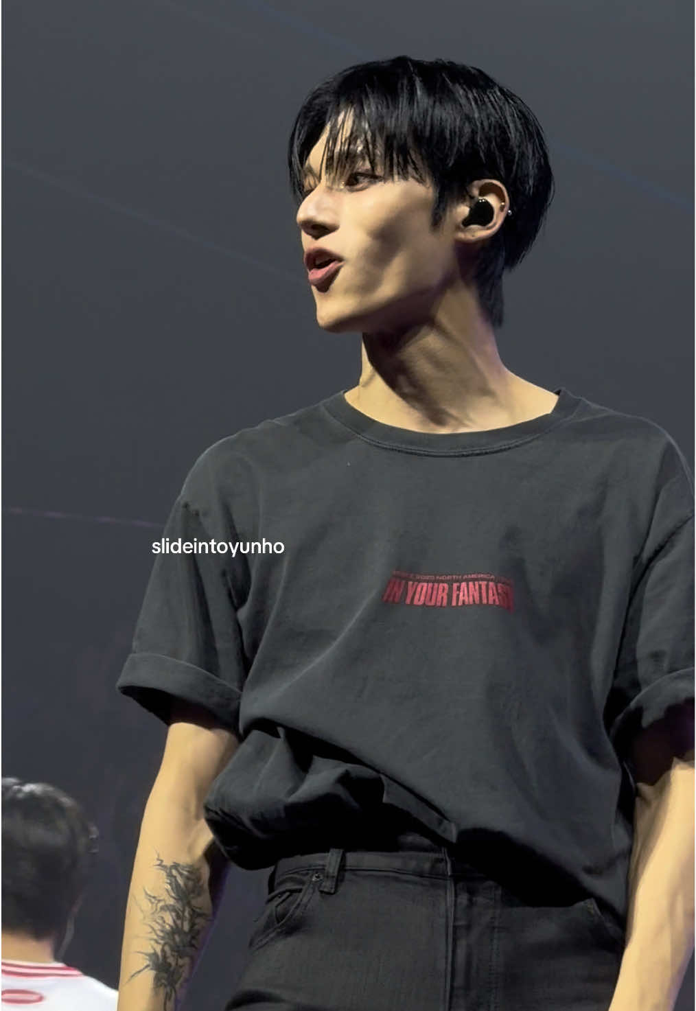 he’s so. fine.  - - - #wooyoung #jungwooyoung #ateez #ateezwooyoung #ateezinyourfantasyworldtour2025 