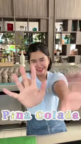 มาทำPina Coladaกันค่าา #pinacolada #ยูจอมเทียน #ujomtienpattaya #ที่พักติดชายหาด 