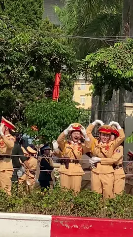 Cả nhà mình ơi có ai biết cổ kh ạ. Tr ơi vừa xinh vừa cute🥰 #a80 #xh #csgt #luya80 