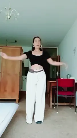 #dancetolive #livetodance #sanzitathapa7 #keeploving 