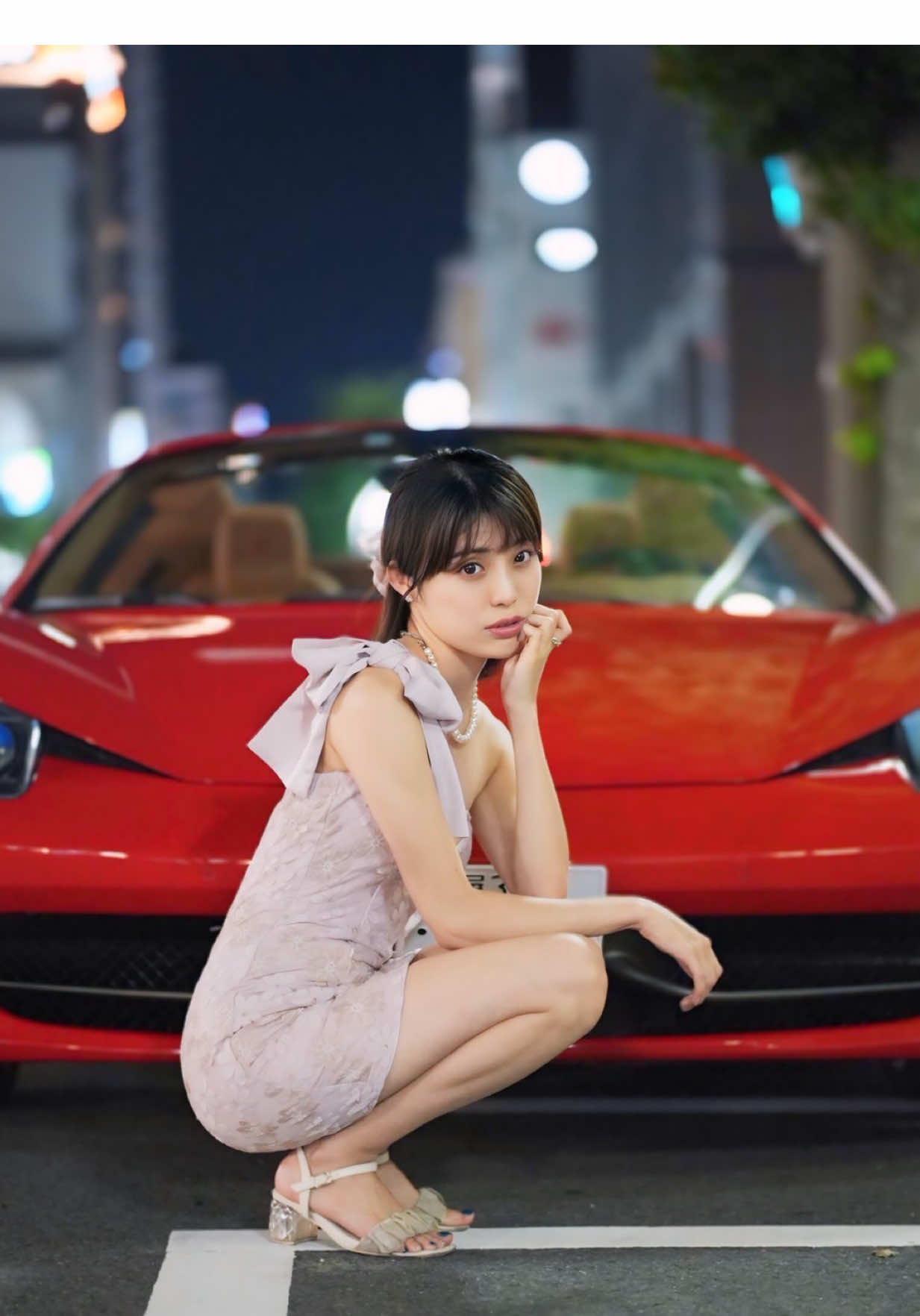 今回はフェラーリ × アイドル × グルメのコラボ企画 異色のクロスオーバーが、新しいカルチャーを生む。 フォロワー4万人のアイドル@なちゅんぱ🐾💋に、 @名古屋グルメ | カトメシ がインタビュー。 #フェラーリ美女図鑑 #フェラーリ #アイドル #名古屋グルメ #名古屋カフェ