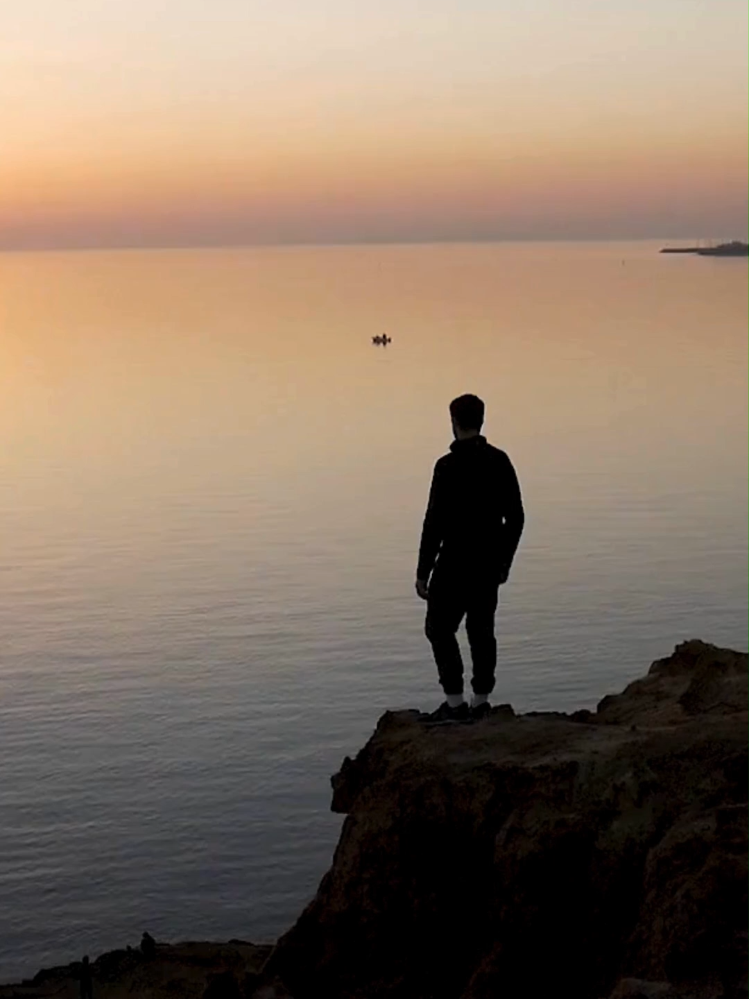 Chỉ 50s Phần 1: Phân Tích Tâm Lý Cá Nhân Độ  #healing #shorts #phântíchtâmlý #tiktok #Hiểu #tamlyhoc #độmixi #xuhuong #storyshorts #tamlytrilieu Đây là phần 1. Phần 2 sẽ là Phân Tích Tâm Lý Xã Hội của Độ Mixi. Đây là clip phân tích theo góc nhìn tâm lý học, có thể đúng hoặc có thể sai. Nhưng không phải clip công kích Anh. Nếu bạn có ý kiến khác thì để lại bình luận nhé