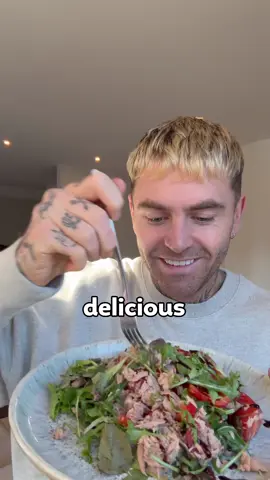 Fresh, vibrant, and packed with protein. A Faff Free. way to fuel your day! 🥗