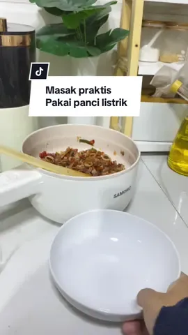 Praktis banget masak pakai panci listrik dari Samono ini kapasitas 2 liter ya kak . #pancilistrik #pancilistriksamono #pancilistrikserbaguna  #samono #pancilistrikmultifungsi 