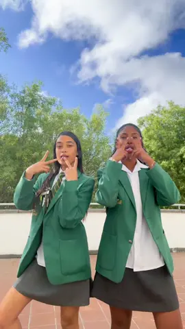 ❤️‍🔥👯‍♀️🤩! #tiktoksouthafrica #blowthisup #foryoupage #dance @𝕵 @𝐍 𝐀 𝐄 𝐄 𝐌 𝐀 🫧  