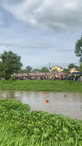 habuan, semoga dipermudahkan segala urusan #keliaseluloi #kedahdarulaman🌾 #nh8060 #allahjagakita #mesinpadi 