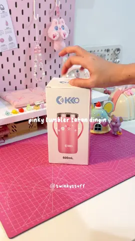 pink bisa cantolin gantungan apapun 💗👉🏻👈🏻 #tumbler #botolminum #botolminumviral 