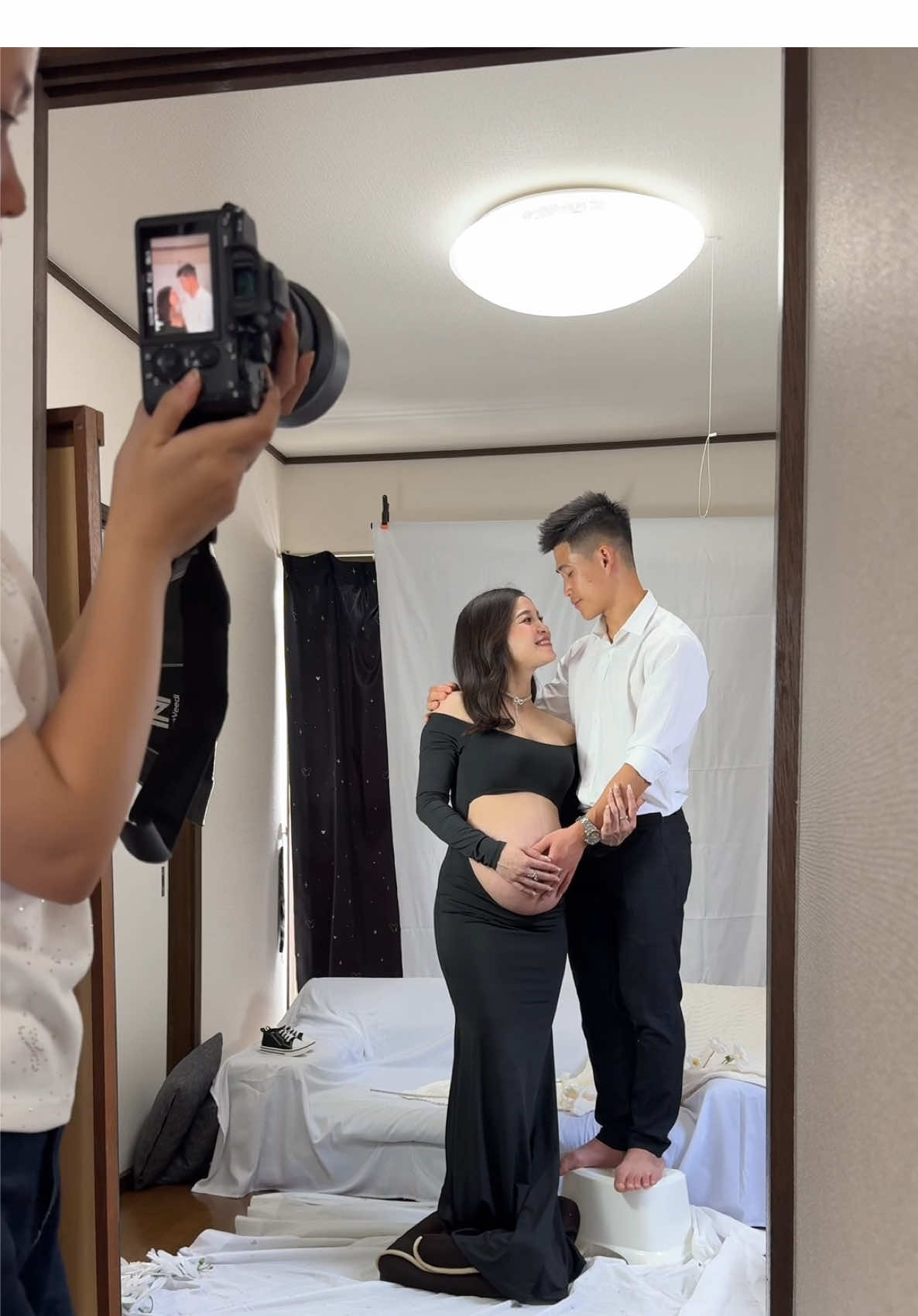 ✨CHỤP ẢNH BẦU CÙNG CHỒNG - LƯU GIỮ NHỮNG KHOẢNH KHẮC YÊU THƯƠNG ✨ 💖Mẹ ơi đừng ngại bầu bí - vì đó là vẻ đẹp kỳ diệu nhất của cuộc đời!💖 Khoảnh khắc mang thai là một hành trình thiêng liêng, đánh dấu tình yêu lớn lao của bố mẹ dành cho con. Đó không chỉ là những tháng ngày mong chờ mà còn là sự kết nối tuyệt vời giữa hai vợ chồng - cùng nhau đón đợi thiên thần nhỏ.👼👼 #chupanhbau #mangthai #shizuoka #nhatban #xuhuong 