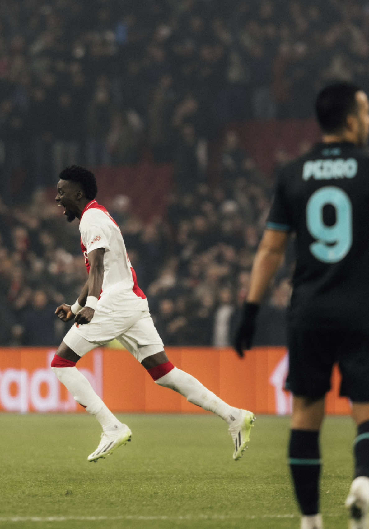 Bertrand Traoré’s wonder strike 🫨