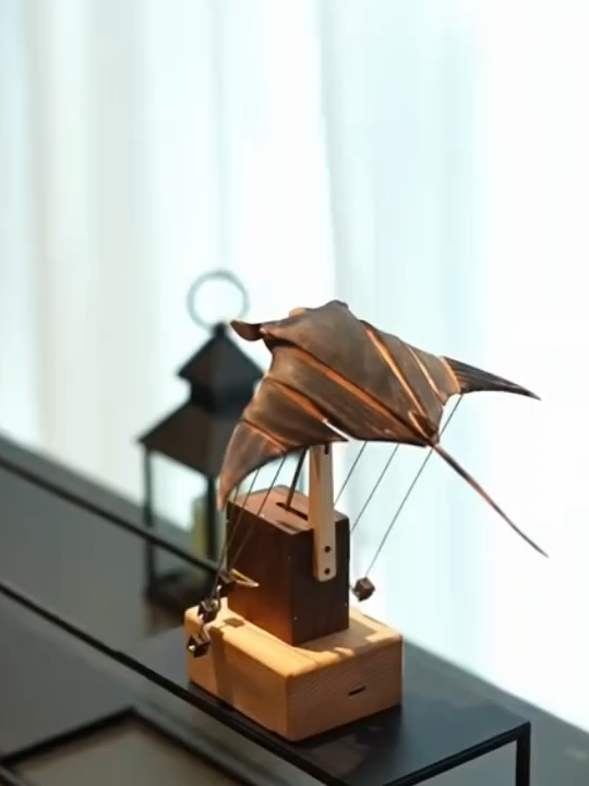 🌊✨ Glide into serenity — our handcrafted wooden manta ray automaton mimics the ocean’s most graceful swimmer. A hypnotic blend of art, motion, and nature, bringing calm and wonder to any space.