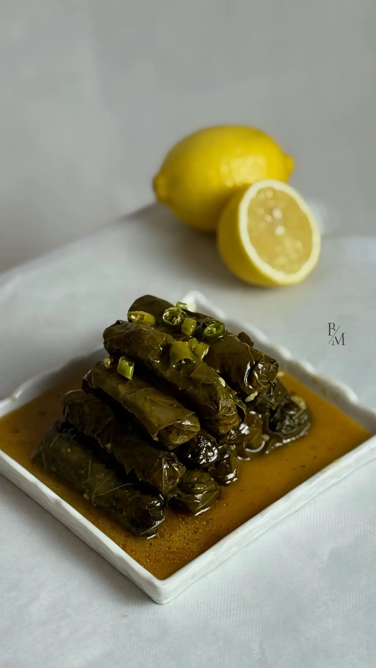 لقـطات من تصـويرنا لمنتـج ورق عنب🤩❤️❤️ #مصورة_جوال #explore #مصورة_زواجات #اكل #تصوير 