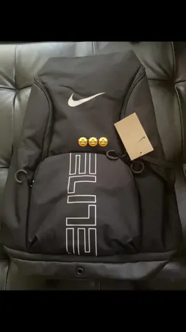 v3 elite backpack🫣 #fypシ゚viral #blowthisup #4u #elitebag #v3 