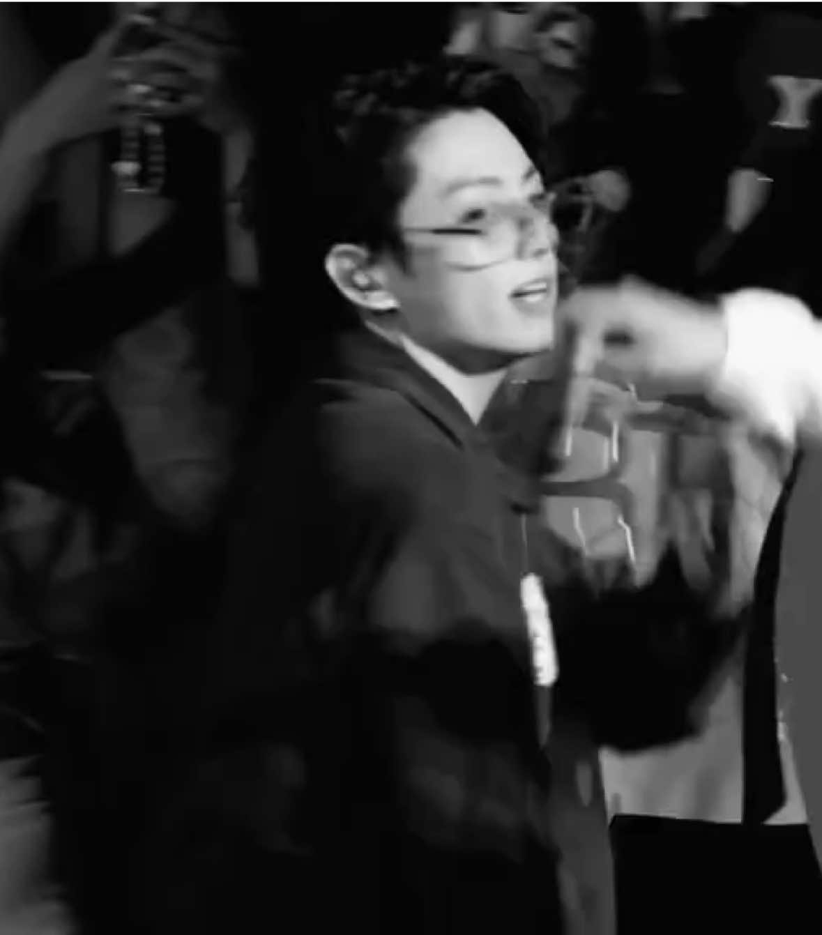 why does TikTok keep deleting my video? I’ve already uploaded it 7 times #jk #jungkook #dark #edit #jeonjungkook 