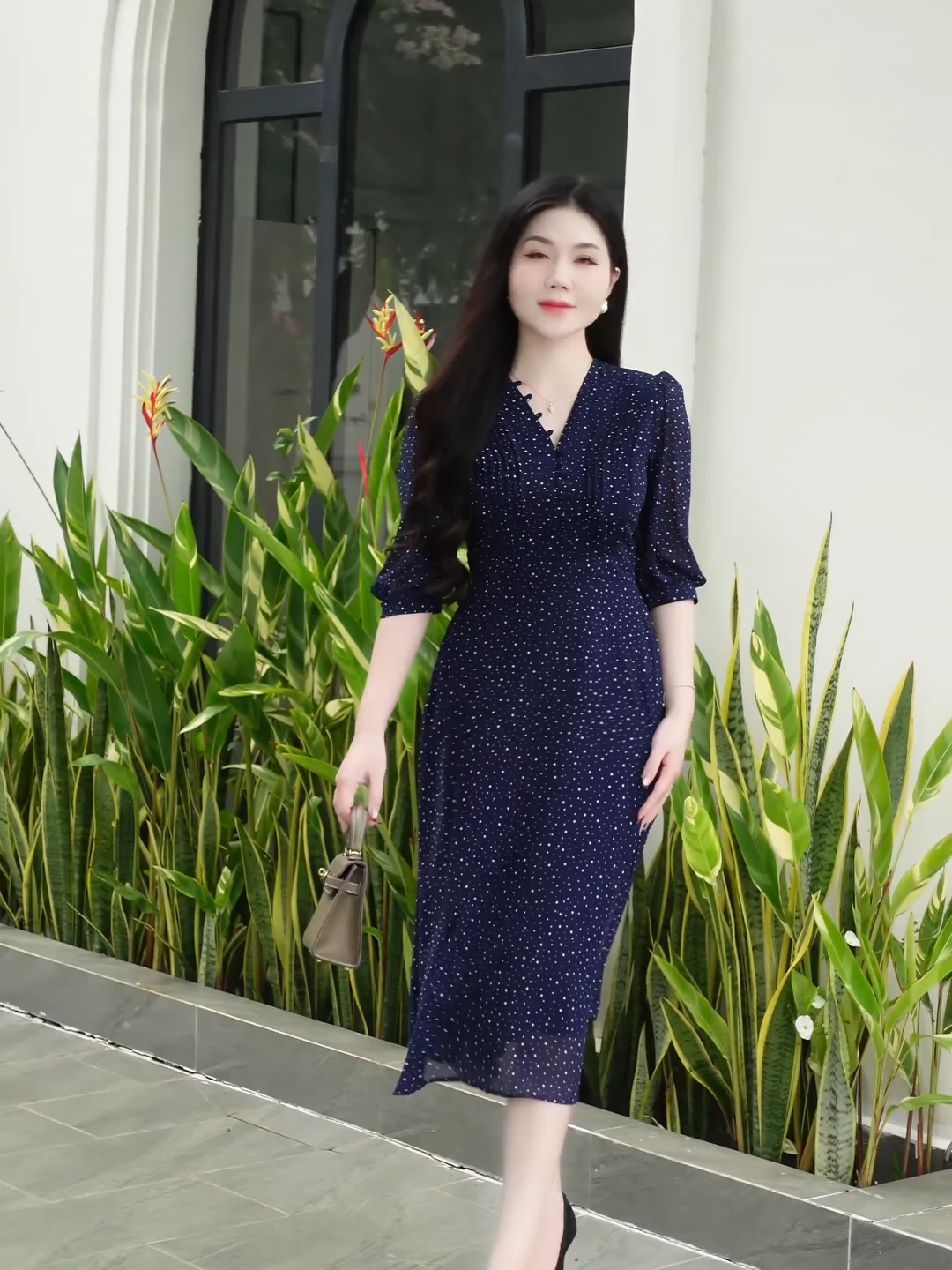 Đầm EM9492, sang trọng, cuốn hút, tôn dáng hết nấc 💃#ThoiTrangNu #DamDuTiec #emyfashion #Đầm #xuhuong