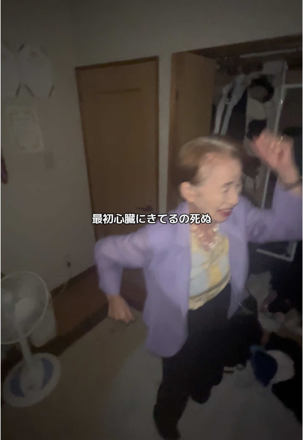 おばあちゃんにビート聴かせてみた #fyp #おばあちゃん #che #ビートメイカー #おばあちゃんと孫 