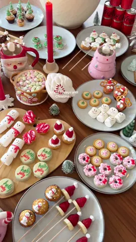 Only 15 Fridays until Christmas 🩷 #christmas #christmascountdown #christmas2025 #christmassnacks #christmasfood #christmasfoodideas #christmasideas #christmasdecor #christmastablescape #christmastreats #merrychristmas #christmasboard #christmascharcuterie #christmastime 